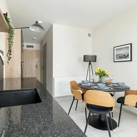 公寓 Perlowa Przystan Eleganckie Studio Z Parkingiem W Kolobrzegu By Noclegi Renters
