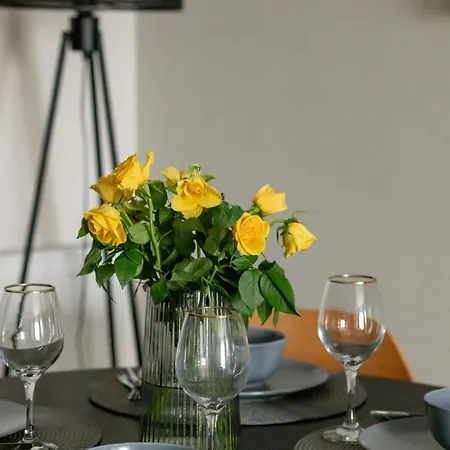 Perlowa Przystan Eleganckie Z Parkingiem I Basenem W Kolobrzegu By Renters Kołobrzeg